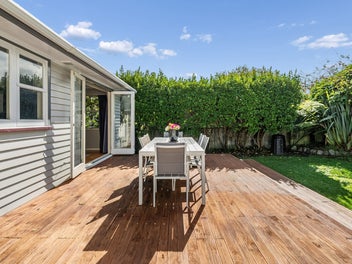 Sunshine, Space and Silverstream Living