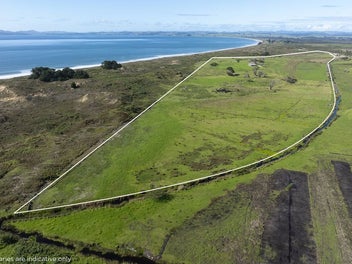 Rare Family Playground with Beach Access