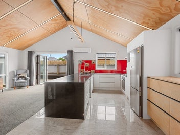 Smart design - Two bedroom plus!