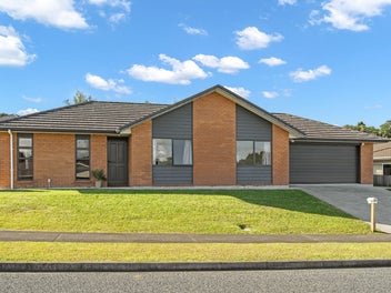 Set & Forget - Dependable Kamo Living!