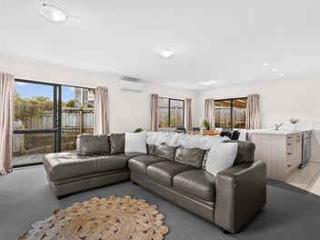 Low Maintenance living in Kamo.