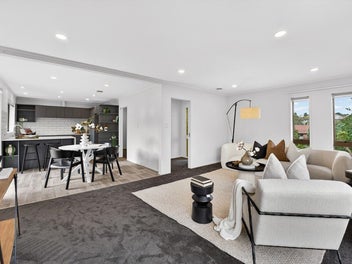 Quiet Cul-De-Sac; Solid 1970s Construction