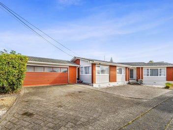 Strong Location, Serious Seller