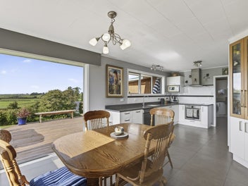 Modern Comfort, Massive Shed Appeal