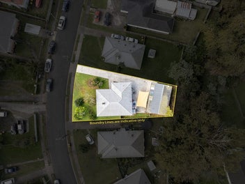 DO-UP DELIGHT, DOUBLE GARAGE + OPPORTUNITY