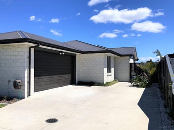 Image 1 of 23