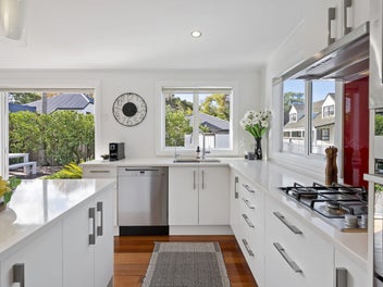 Timeless Character with Sun-Soaked Outdoor Living