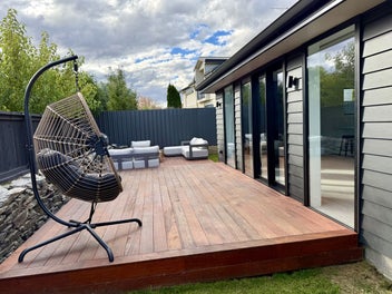 Clear Instructions – Must Be Sold by Deadline