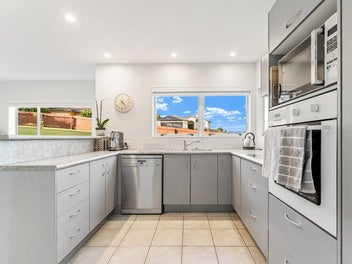 Easy Living. Smart Buying.