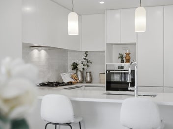 Expansive Section & Bright Open Living