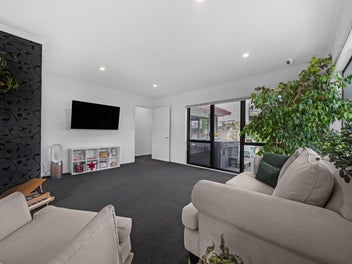 Immaculate Two Bedroom Townhouse