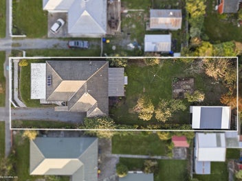 Land to Love. A Home You Can Rely On.