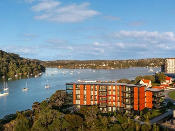 Outstanding Value With Sea Views!
