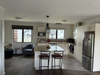 Large family home,close to all amenities