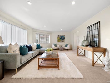 SOLID, SPACIOUS, PRIVATE & CONVENIENT FAMILY GEM!