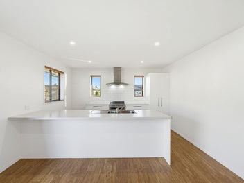 Very Tidy 3 Bed Excellent Price