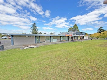 Image 1 of 14