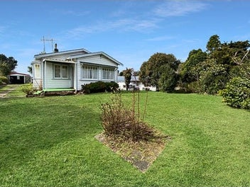 Image 1 of 8
