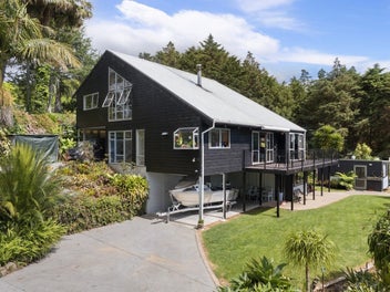 Family home with income!