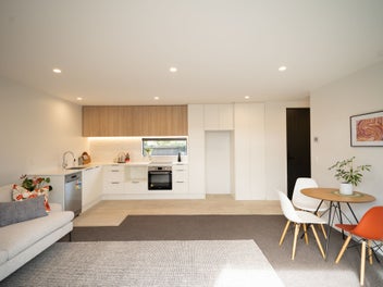 Easy Care City Edge Home