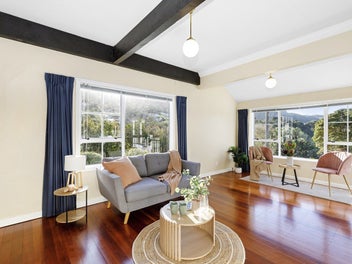 A Cherished Family Home | Elevated, Private and Fu