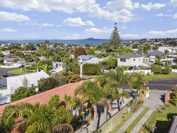 DECEASED ESTATE SALE