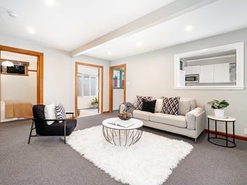 City-Edge Charm with Peace and Privacy