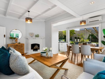 Sun, Style & Cornwall Park Smiles