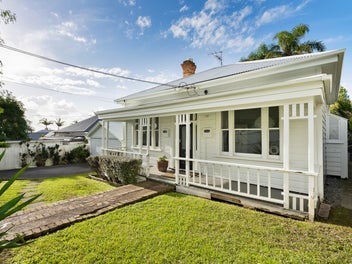 Classic Bones, Modern Dreams | TaylorMade.