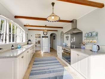 English Charm, Spectacular Views, Modern Living!