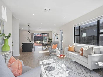 Effortless Single-Level Luxury!