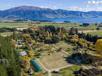 A Rare Find in Nook Road