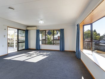 Opportunity Waiting - Owners have moved overseas!