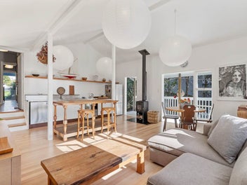 TIMELESS BUNGALOW WITH SOUL