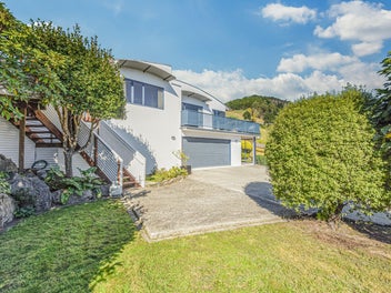 Mediterranean Flair - Superior Panoramic Views