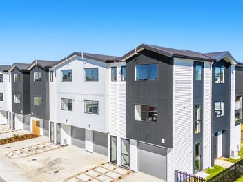 Smart Design Home with Downstairs Ensuite