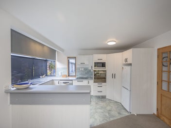 GARAGING GALORE - A RARE OPPORTUNITY!