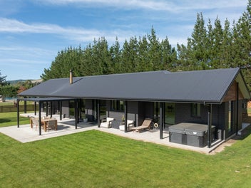 Live the Valley Lifestyle