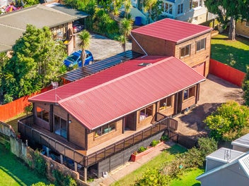 Open home has been moved to Sunday 12.30 - 1pm