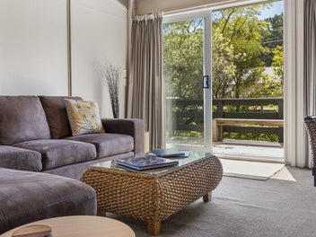 Vendors Want Action - Spacious, Sunny & Ready Now!