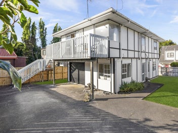 Dual Zone: Rangi + Westlake Girls