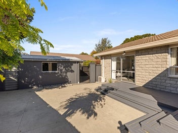 Super Low Maintenance 4 Bed