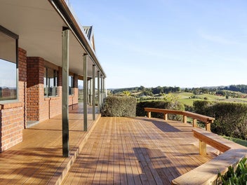 Lifestyle Living with Subdivision Consent in Place