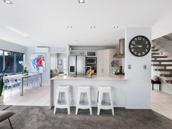 Architectural Easy Living