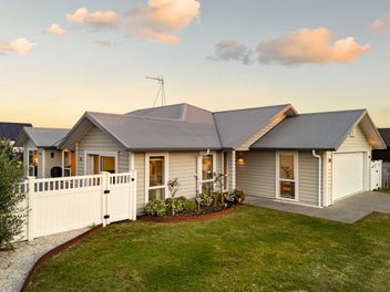 Refined Living With Sun, Privacy & Prestige