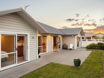 Sunny Aspect, Privately Fenced – One Of The Best