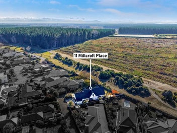 Private Forest Retreat - Space, Warmth & Lifestyle