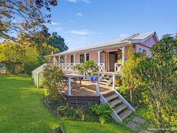 Charm, Privacy and Income Option!