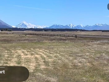 Uninterrupted views, Pukaki Airfield