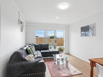 Brick Home - Prime Location